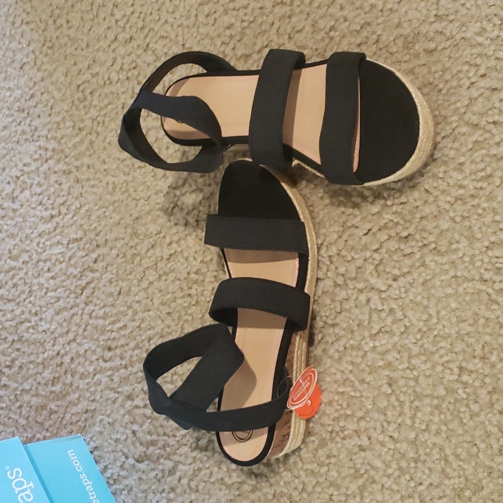 Kids shoes